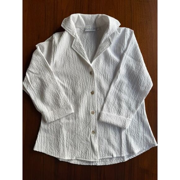 Habitat Tops - Habitat Women's White Textured Gauze Button Front Notch Collar Tunic - Size S